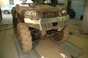 Защита бензобака для Brute Force KVF 750 2006г-