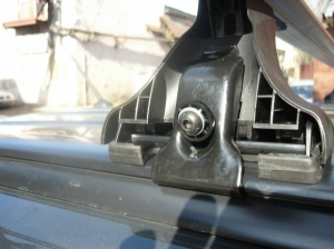 Багажник для Hyundai i30 универсал на интегрированные рейлинги с 2012г.- (пр. Атлант, арт. 7002+8725+7168)