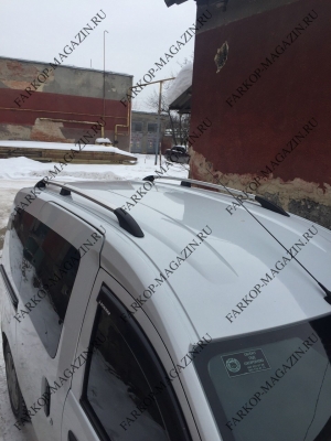 Рейлинги на крышу Renault Dokker полированные с пластиковыми опорами